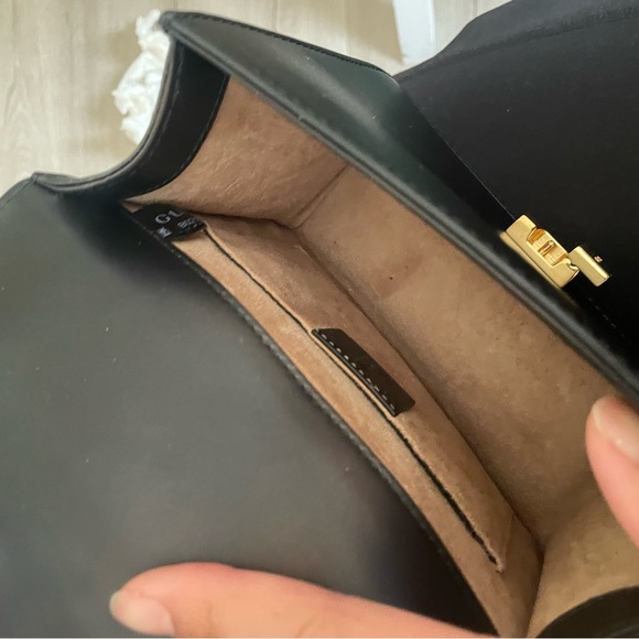 Authentic Sylvie Mini Gucci Bag - Picture 7 of 15